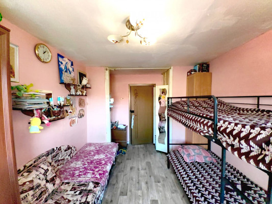 Продам комнату в 6-комн. квартире, Подольская ул, 42Б, Северово д