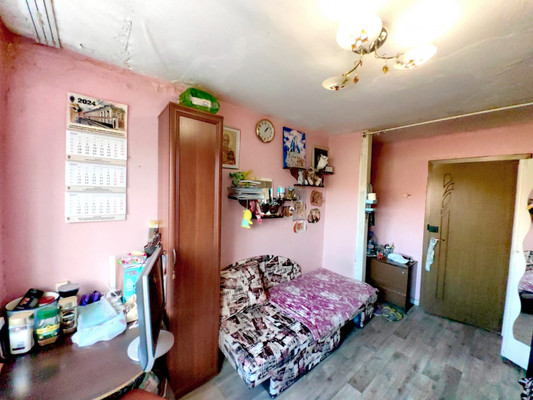 Продам комнату в 6-комн. квартире, Подольская ул, 42Б, Северово д