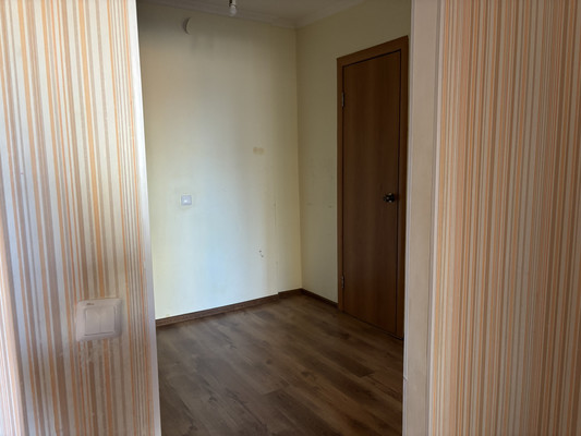 Продам однокомнатную (1-комн.) квартиру, Рощинская ул, 44, Екатеринбург г