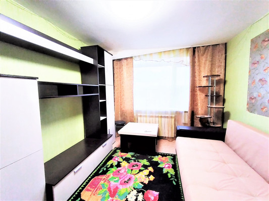 Продам 2-комн. в 6-комн. квартире, Ленинградский пр-кт, 13, Нижний Тагил г