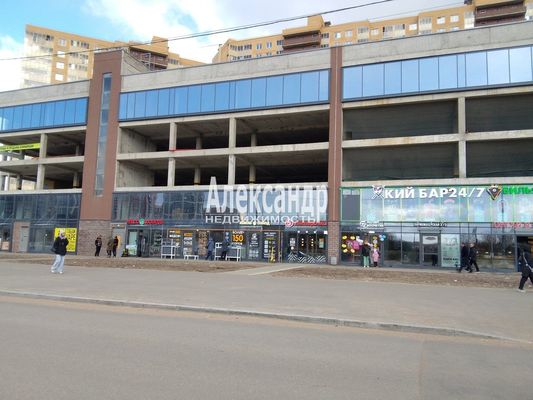 Продам однокомнатную (1-комн.) квартиру, Тихая ул, 13к3, Бугры п