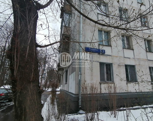 Продам двухкомнатную (2-комн.) квартиру, 7-я Парковая ул, 2к2, Москва г