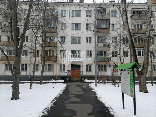 Продам двухкомнатную (2-комн.) квартиру, 7-я Парковая ул, 2к2, Москва г