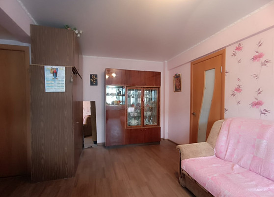 Продам двухкомнатную (2-комн.) квартиру, Литейная ул, 66/87, Брянск г