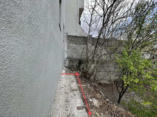 Продам однокомнатную (1-комн.) квартиру, Володарского ул, 9, Алушта г