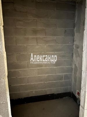 Продам однокомнатную (1-комн.) квартиру, Шувалова ул, 32, Мурино п