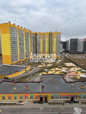 Продам двухкомнатную (2-комн.) квартиру, Шувалова ул, 28, Мурино п