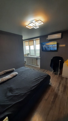 Продам двухкомнатную (2-комн.) квартиру, Крымская ул, 3, Саки г