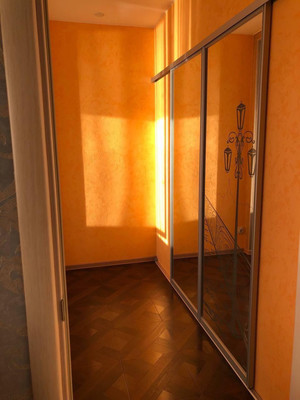 Продам двухкомнатную (2-комн.) квартиру, Дальневосточная ул, 108, Иркутск г