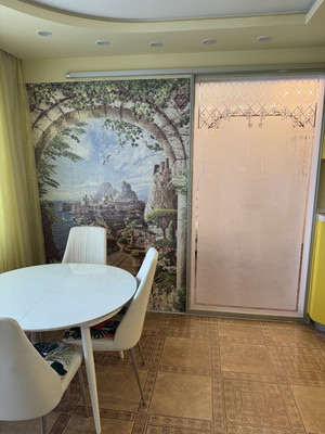 Продам двухкомнатную (2-комн.) квартиру, Дальневосточная ул, 108, Иркутск г