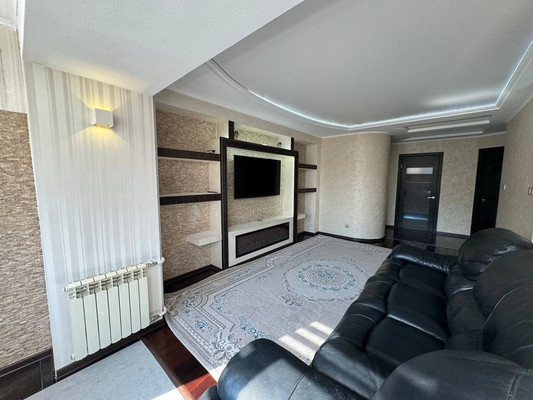 Продам трехкомнатную (3-комн.) квартиру, Гагарина ул, 22, Комсомольск-на-Амуре г