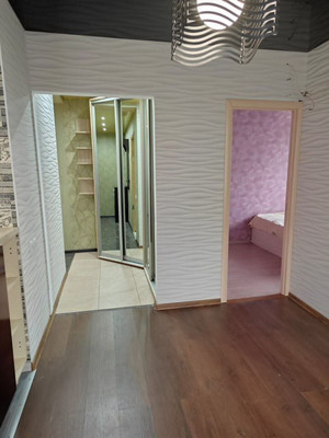 Продам трехкомнатную (3-комн.) квартиру, Санаторная ул, 26, Саки г