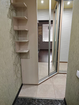 Продам трехкомнатную (3-комн.) квартиру, Санаторная ул, 26, Саки г