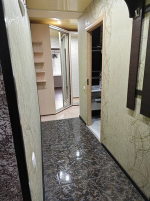 Продам трехкомнатную (3-комн.) квартиру, Санаторная ул, 26, Саки г