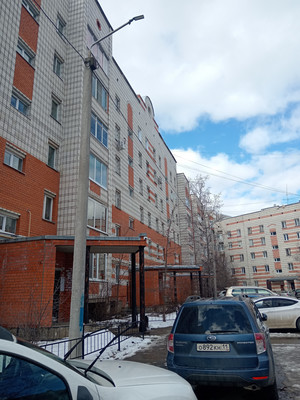 Продам двухкомнатную (2-комн.) квартиру, Куратова ул, 91, Сыктывкар г