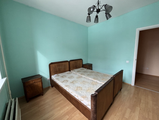 Продам двухкомнатную (2-комн.) квартиру, Академика Шварца ул, 20к4, Екатеринбург г