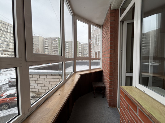 Продам двухкомнатную (2-комн.) квартиру, Академика Шварца ул, 20к4, Екатеринбург г