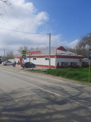 Продам торговое помещение 350 м2, Савина ул, Зимовники п