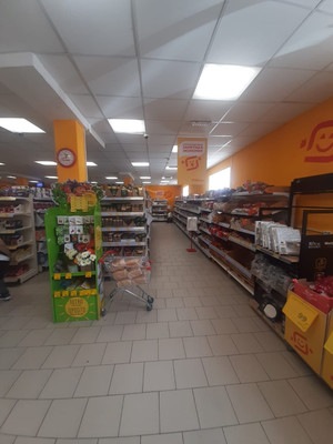 Продам торговое помещение 350 м2, Савина ул, Зимовники п