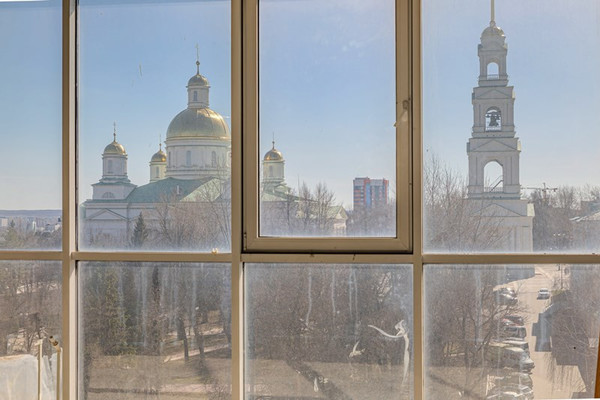 Продам трехкомнатную (3-комн.) квартиру, Московская ул, 4б, Пенза г