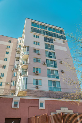 Продам трехкомнатную (3-комн.) квартиру, Московская ул, 4б, Пенза г