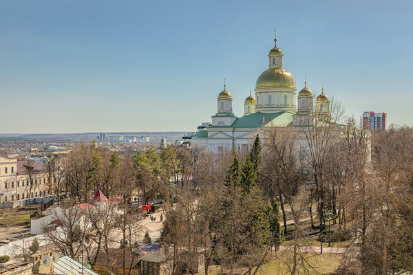 Продам трехкомнатную (3-комн.) квартиру, Московская ул, 4б, Пенза г