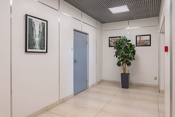 Продам трехкомнатную (3-комн.) квартиру, Московская ул, 4б, Пенза г