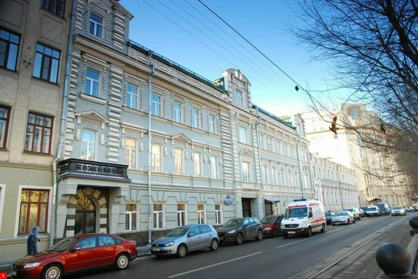 Сдам аптеку 235,2 м2, Покровский б-р, 8, Москва г