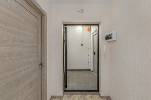 Продам двухкомнатную (2-комн.) , Конструктора Духова ул, 12, Челябинск г