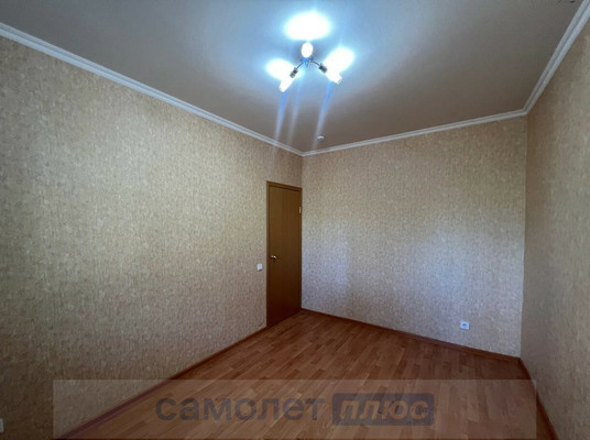 Продам трехкомнатную (3-комн.) квартиру, Конёнкова ул, 11, Москва г