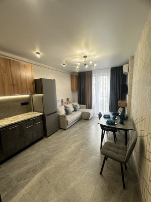 Продам однокомнатную (1-комн.) квартиру, Славы ул, 50к3, Мирное с