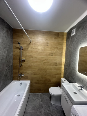 Продам однокомнатную (1-комн.) квартиру, Славы ул, 50к3, Мирное с