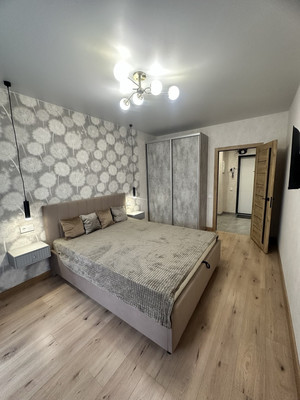 Продам однокомнатную (1-комн.) квартиру, Славы ул, 50к3, Мирное с