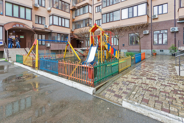 Продам однокомнатную (1-комн.) квартиру, Кореновская ул, 21, Краснодар г