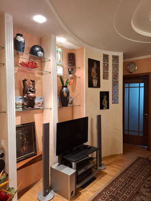 Продам трехкомнатную (3-комн.) квартиру, Трудовая ул, 8, Нижний Новгород г