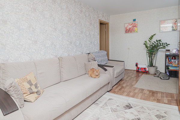 Продам двухкомнатную (2-комн.) квартиру, Адмирала Васюнина ул, 6, Нижний Новгород г
