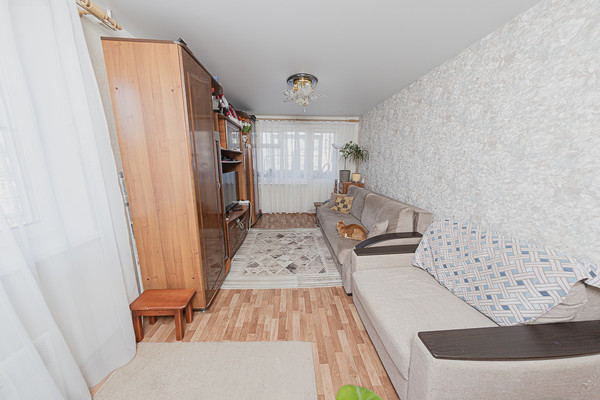 Продам двухкомнатную (2-комн.) квартиру, Адмирала Васюнина ул, 6, Нижний Новгород г