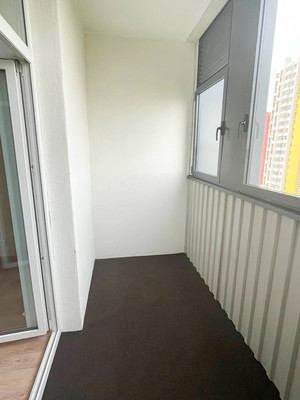 Продам двухкомнатную (2-комн.) квартиру, Рублёвское ш, 70к1, Москва г