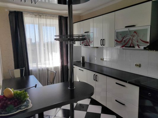 Продам двухкомнатную (2-комн.) квартиру, Казахская ул, 89б, Ростов-на-Дону г