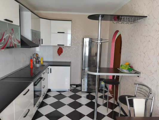 Продам двухкомнатную (2-комн.) квартиру, Казахская ул, 89б, Ростов-на-Дону г