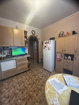 Продам трехкомнатную (3-комн.) квартиру, Сормовское ш, 2, Нижний Новгород г