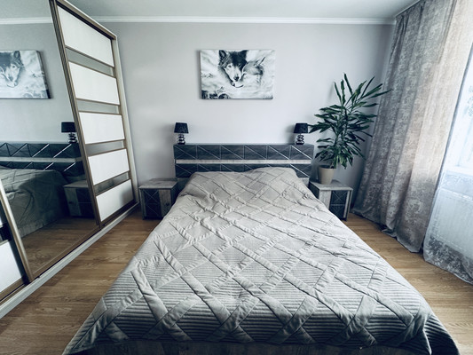 Продам двухкомнатную (2-комн.) квартиру, Шувалова ул, 48, Мурино п