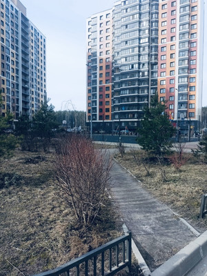 Продам двухкомнатную (2-комн.) квартиру, Шувалова ул, 48, Мурино п