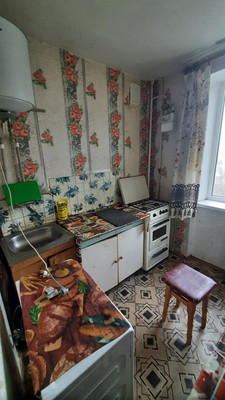 Продам однокомнатную (1-комн.) квартиру, Строительная ул, 16, Саки г