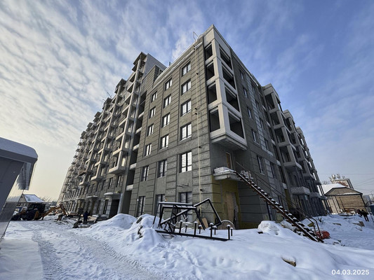 Продам трехкомнатную (3-комн.) квартиру, Гоголя ул, 52, Барнаул г