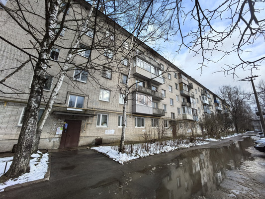 Продам трехкомнатную (3-комн.) квартиру, Победы ул, 2, Всеволожск г