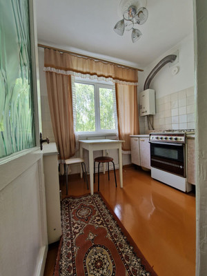 Продам трехкомнатную (3-комн.) квартиру, Комсомольская ул, 17А, Октябрьский г