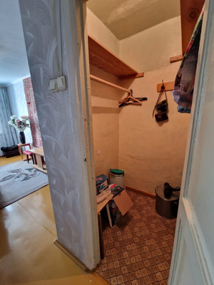 Продам трехкомнатную (3-комн.) квартиру, Комсомольская ул, 17А, Октябрьский г