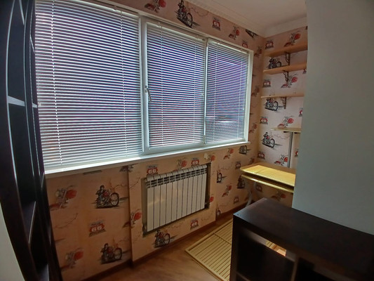 Продам двухкомнатную (2-комн.) квартиру, Калараша ул, 48Б, Туапсе г