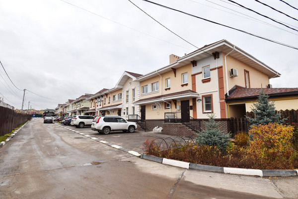 Продам таунхаус, Западная ул, 47, Фроловское д, 0 км от города